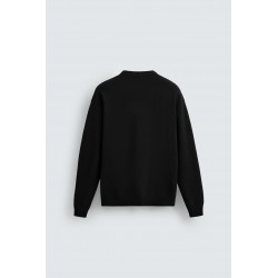 Pull noir col rond